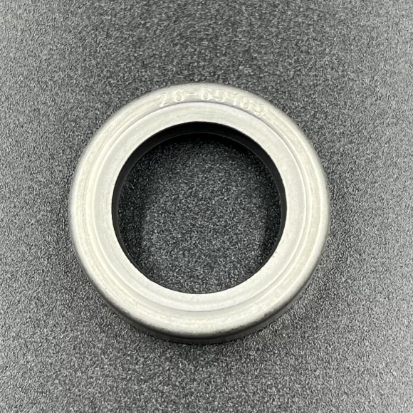 Сальник Mercury (26-69189) (22х33.3х8) (PREMARINE)