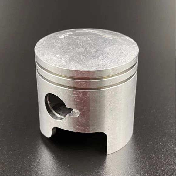 Поршень Tohatsu 8-9.8 (0.50mm) (Omax) Поршень Tohatsu 8-9.8 (0.50mm) (Omax)