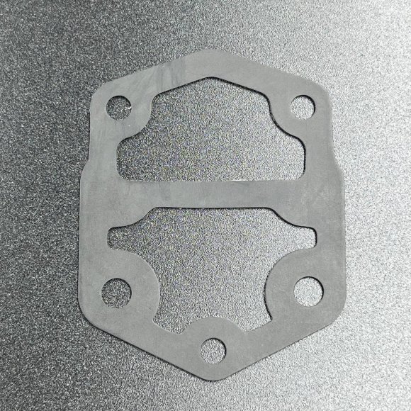 Прокладка топливного насоса Yamaha 115-250 (6E5-24435-00) (Omax) Прокладка топливного насоса Yamaha 115-250 (6E5-24435-00) (Omax)