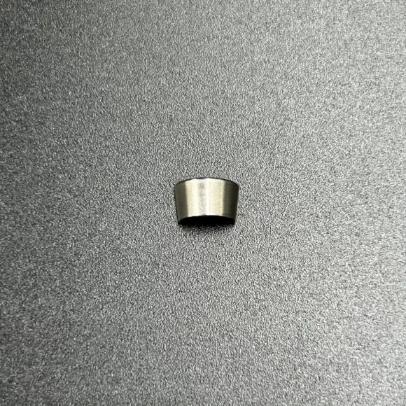 Сухарь клапана Yamaha F80-115 (Yamaha)