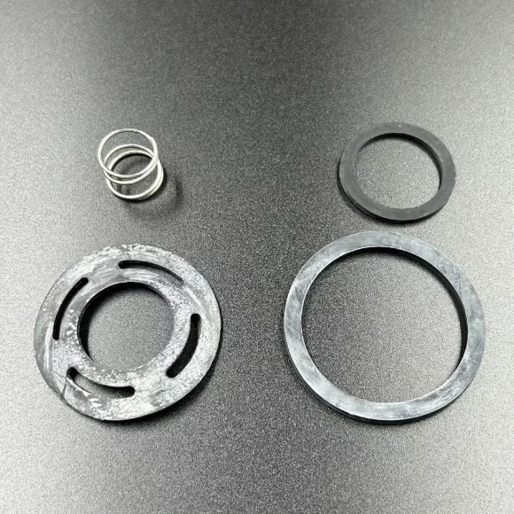 Фильтр топливный Mercruiser 3.0L ALPHA ONE (35-8M0046752) (Omax)