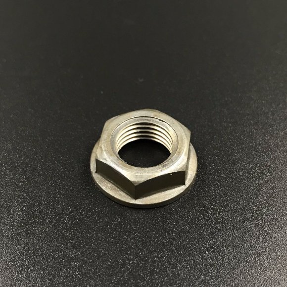 Гайка крепления пиньона Honda BF35-60 (Honda) Гайка крепления пиньона Honda BF35-60 (Honda)