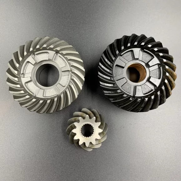 Шестерни редуктора (Комплект) Suzuki DF100-140(A) (57300-92862; 57300-92861; 57300-92860) (Suzuki)