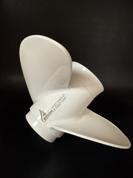Гребной винт Yamaha 6-8, F6A, F8, F9.9F/J (3x8-1/2x7-1/2) (Yanta Series) (Polastorm Genesis) Гребной винт Yamaha 6-8, F6A, F8, F9.9F/J (3x8-1/2x7-1/2) (Yanta Series) (Polastorm Genesis)