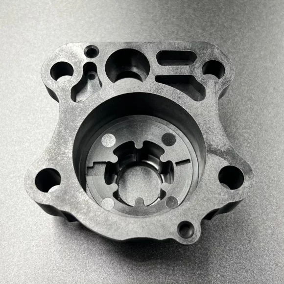Корпус помпы охлаждения Yamaha 60-70 (KACAWA) Корпус помпы охлаждения Yamaha 60-70 (KACAWA)