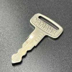 Ключ замка зажигания генератора EF6300iSDE (Yamaha) Ключ замка зажигания генератора EF6300iSDE (Yamaha)