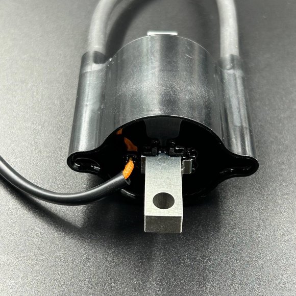 Катушка высоковольтная Yamaha VK540 (88T-82310-01; 8AB-82310-09) (Yamaha)