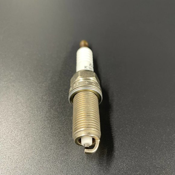 Свеча зажигания 6076 K16HPRU11 (LFR5A-11) (DENSO) Свеча зажигания 6076 K16HPRU11 (LFR5A-11) (DENSO)