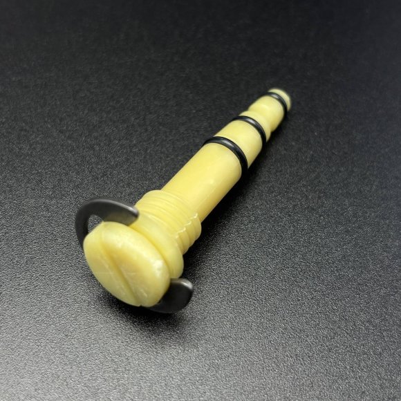 Клапан запорный гидроподъёмника пластиковый VALVE KIT-RELIEF (Quicksilver)