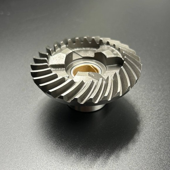 Шестерня переднего хода Yamaha 9,9-15 (T15-06.00.00.18; 15F-06.09; 15A-801030; 15F-16036) (YUELANG) Шестерня переднего хода Yamaha 9,9-15 (T15-06.00.00.18; 15F-06.09; 15A-801030; 15F-16036) (YUELANG)