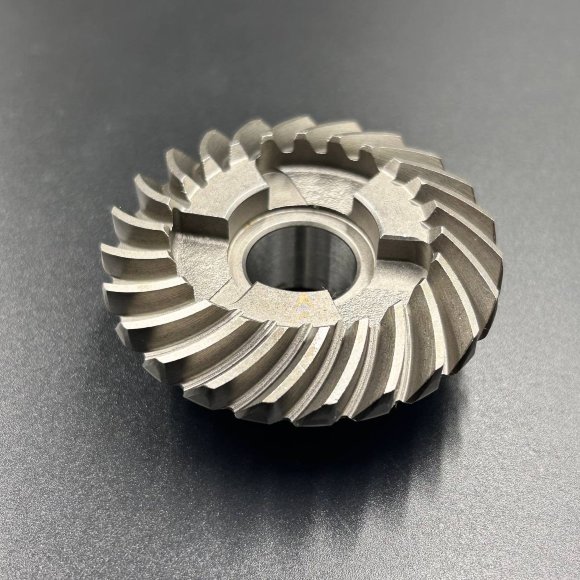 Шестерня заднего хода Suzuki DT9.9-15, DF9.9-15 (57521-93910; 57521-90L00; 57521-93902) (Kacawa) Шестерня заднего хода Suzuki DT9.9-15, DF9.9-15 (57521-93910; 57521-90L00; 57521-93902) (Kacawa)
