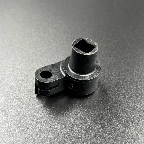 Рычаг механизма скорости Yamaha 9,9-40 (PREMARINE) Рычаг механизма скорости Yamaha 9,9-40 (PREMARINE)