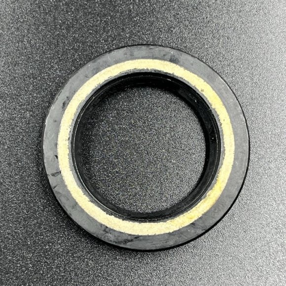 Сальник Suzuki (09282-28003) (28x42x6) (Sinera)