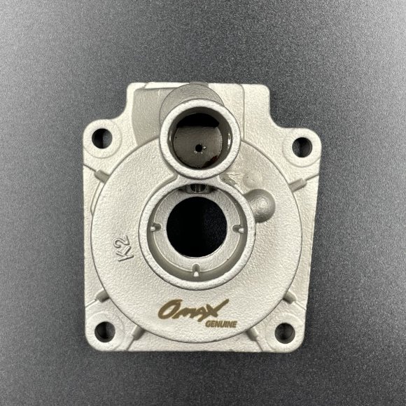 Корпус помпы охлаждения Suzuki DT20-40, DF40-50 (17411-94421; 17410-94431) (Omax)