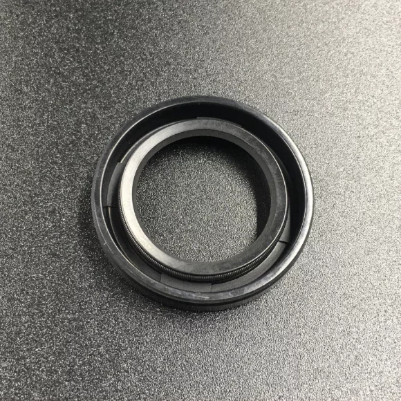 Сальник Yamaha (93101-25M57) (23x35.5x6) (Sinera)