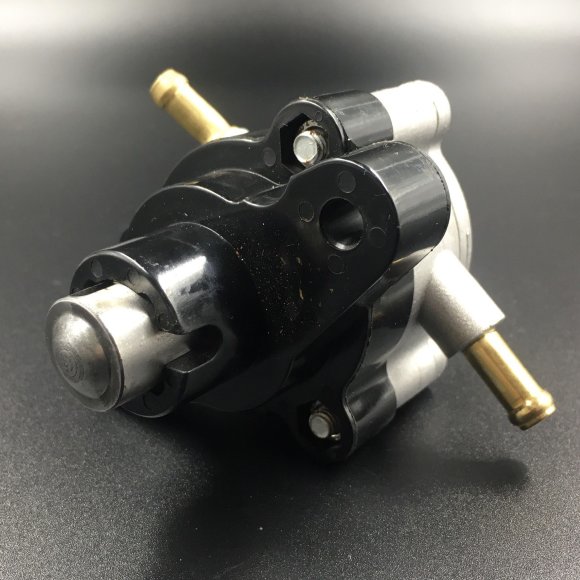 Насос топливный Yamaha F75-115 (Yuelang) Насос топливный Yamaha F75-115 (Yuelang)