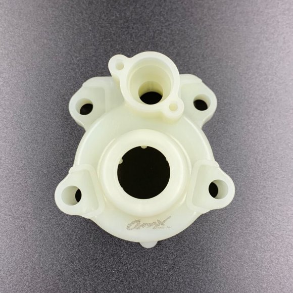 Корпус помпы охлаждения Yamaha 60-90 (Omax)