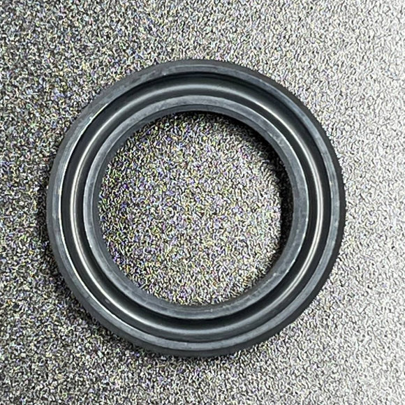 Уплотнение штока гидроподъемника Yamaha 115-250, F95-275 (64E-4384J-00) (Yamaha)