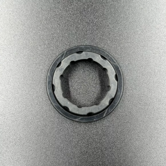Демпферная втулка румпеля Tohatsu 5 (Tohatsu) Демпферная втулка румпеля Tohatsu 5 (Tohatsu)