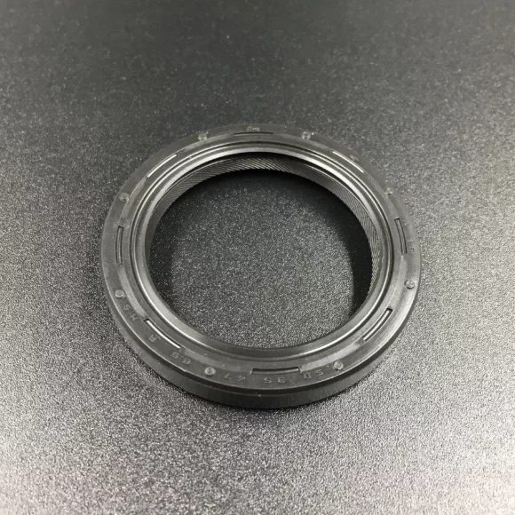 Сальник Yamaha (93102-35M51; F15-01.02.00.06; 01050221) (35x47x6.5) (Yamaha)