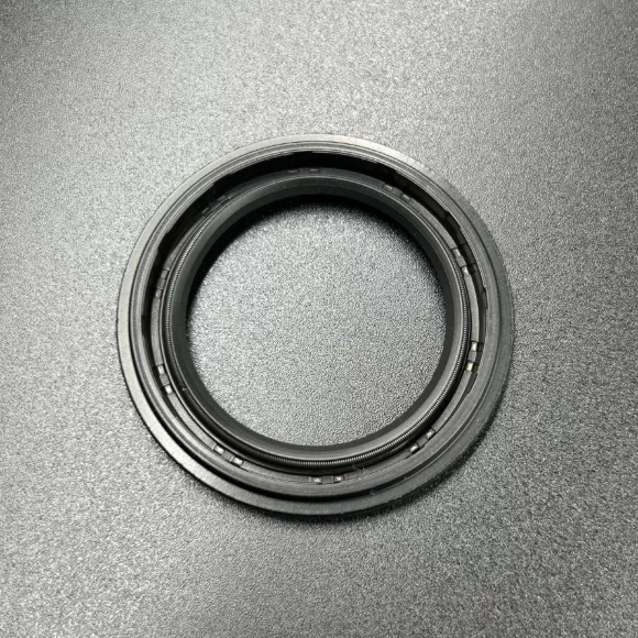 Сальник Mercury (8M0151048; 893948; 832013) (35x47x6) (Mercury)
