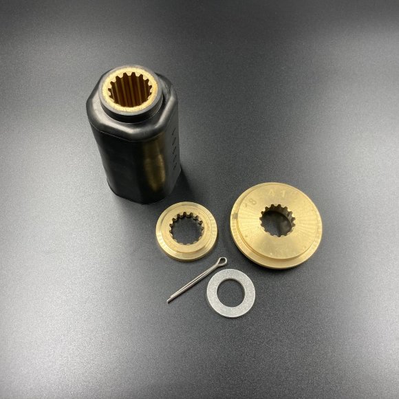 Втулка гребного винта Suzuki DF70-90(A) (аналог Michigan 227) (Polaflex) Втулка гребного винта Suzuki DF70-90(A) (аналог Michigan 227) (Polaflex)