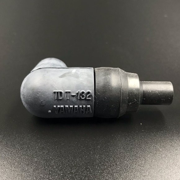 Свечной колпачок Yamaha 2-250, F2-350 (6G1-82370-21) (Yamaha)