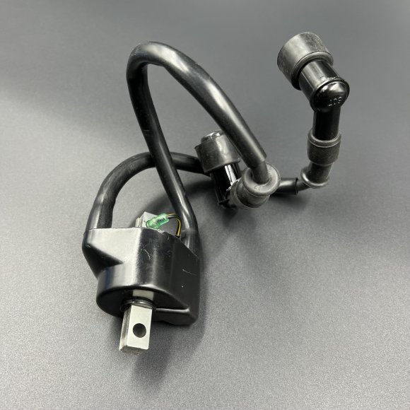 Катушка зажигания высоковольтная Mercury/Tohatsu 9.9-18 (803706A1) (KACAWA) Катушка зажигания высоковольтная Mercury/Tohatsu 9.9-18 (803706A1) (KACAWA)