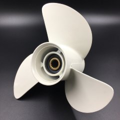 Гребной винт Tohatsu 60-140 (3x13-1/2x15) (BaekSan) Гребной винт Tohatsu 60-140 (3x13-1/2x15) (BaekSan)