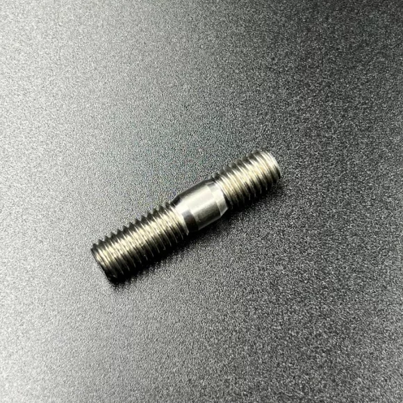 Шпилька верхнего демпфера Yamaha 40X (40F-04.01.04; PNFM40E-14005) (20-90, F8-F60) (YUELANG) Шпилька верхнего демпфера Yamaha 40X (40F-04.01.04; PNFM40E-14005) (20-90, F8-F60) (YUELANG)