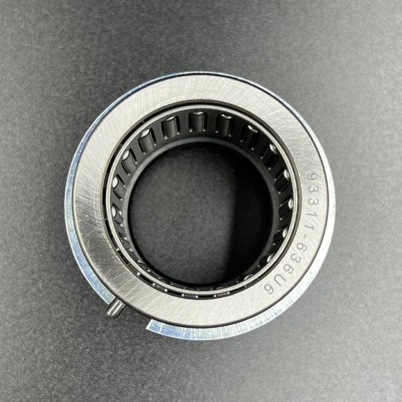 Подшипник роликовый Yamaha 60-70 (36x52x38) (353-00113-0) (Omax)