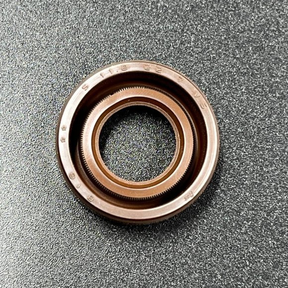 Сальник Yamaha (93101-12M26) (11.8x22x7) (Yamaha)