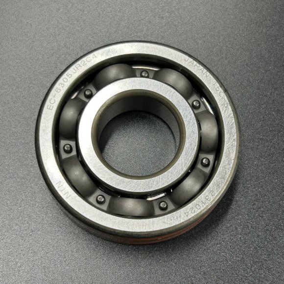 Подшипник коленвала шариковый Yamaha 40-50 (NTN) Япония (25x62x17)С4 (SINERA)