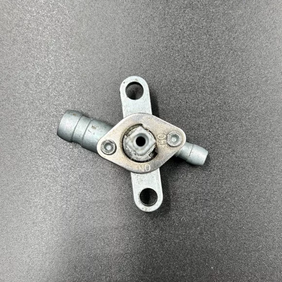 Топливный кран Yamaha 2 (БЕЗ ФЛАЖКА) (PREMARINE)