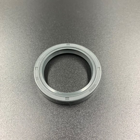Сальник Yamaha (93102-32M07; 93102-32136) (32x42x6) (Omax)