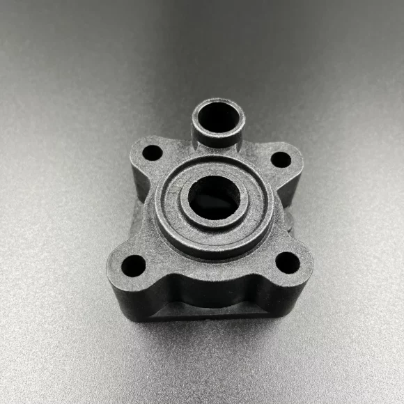 Корпус помпы охлаждения Suzuki DT9.9-15, DF9.9-15, DF8-20(A) (Yuelang)