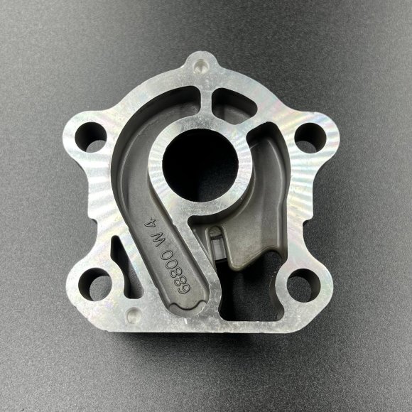 Основание помпы охлаждения Yamaha 60-90, F75-100 (6D8-WS443-00; 688-44341-01-94) (Kacawa) Основание помпы охлаждения Yamaha 60-90, F75-100 (6D8-WS443-00; 688-44341-01-94) (Kacawa)