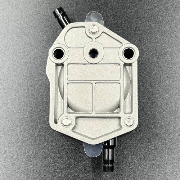 Насос топливный Yamaha 20-90 (692-24410-00) (Omax) Насос топливный Yamaha 20-90 (692-24410-00) (Omax)