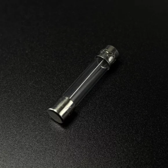 Предохранитель 20А FUSE-20 AMP @5 (Quicksilver)