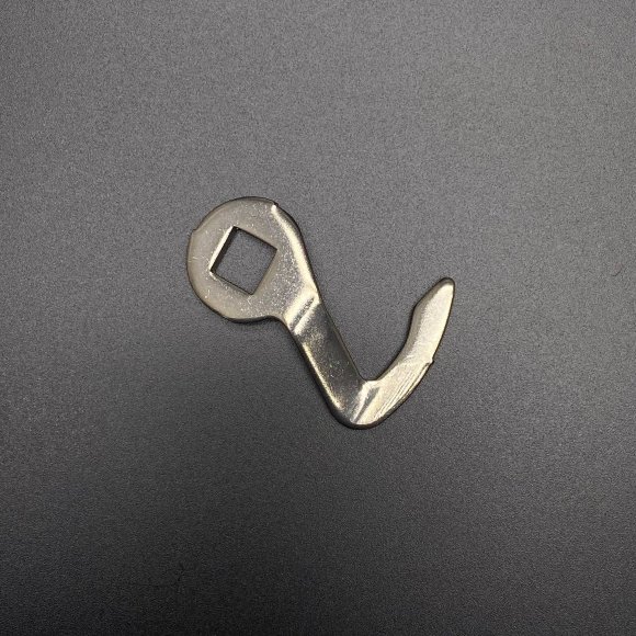 Защелка кожуха LATCH-HOOK (Quicksilver)