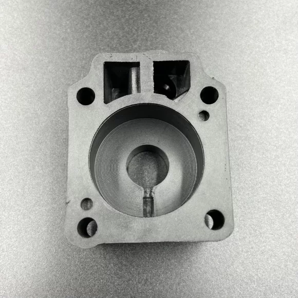 Корпус помпы охлаждения Tohatsu 25-30, M40C (KACAWA)