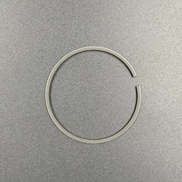 Кольца поршневые, комплект на один поршень Suzuki DT9.9-15 (толщина 2mm) (0.50mm) (Sinera) Кольца поршневые, комплект на один поршень Suzuki DT9.9-15 (толщина 2mm) (0.50mm) (Sinera)