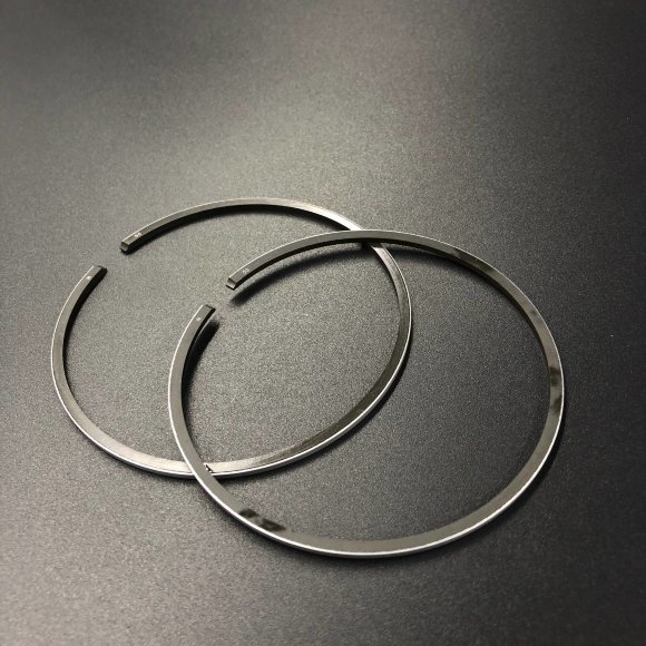 Кольца поршневые, комплект на один поршень Yamaha 40X (0.50mm) (KACAWA) Кольца поршневые, комплект на один поршень Yamaha 40X (0.50mm) (KACAWA)