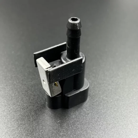 Топливный коннектор к мотору (пластик) Suzuki DF9.9-140 (Sinera)