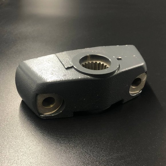 Кронштейн демпфера Yamaha 50-90, F40-F50 (Omax) Кронштейн демпфера Yamaha 50-90, F40-F50 (Omax)